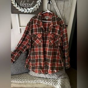 Size 2XL Duluth flannel